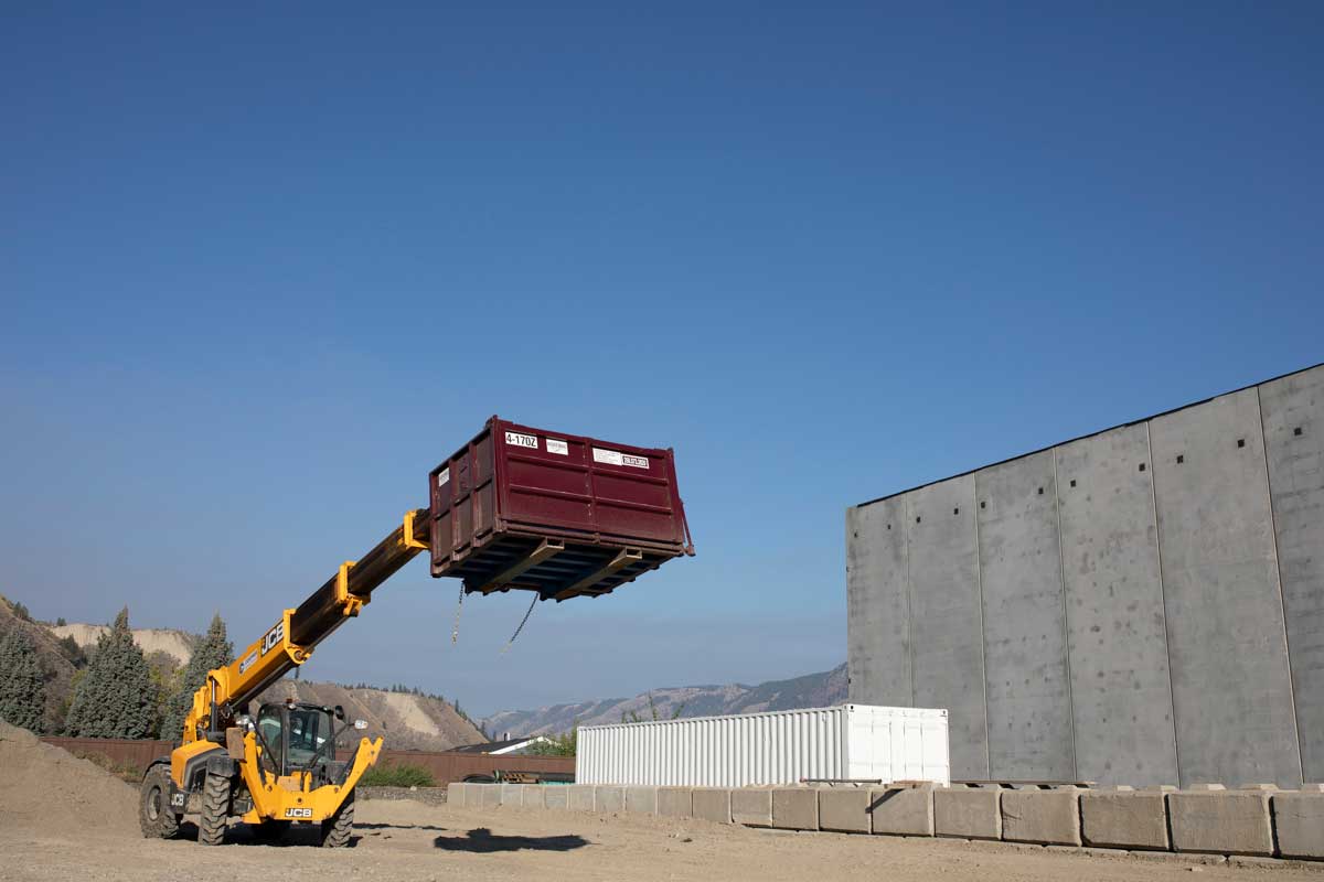 A Noremac zoom boom in action.